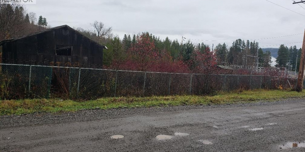 5104 PARK AVENUE Terrace Photo 2 5104 PARK AVENUE Terrace Photo 2